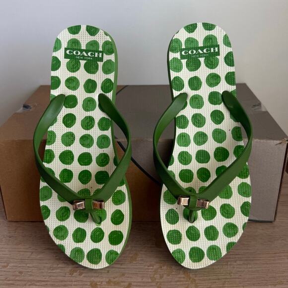 Coach Green/White Polka Dot Women Flip Flops Slides- SZ 7/8 - Picture 8 of 10